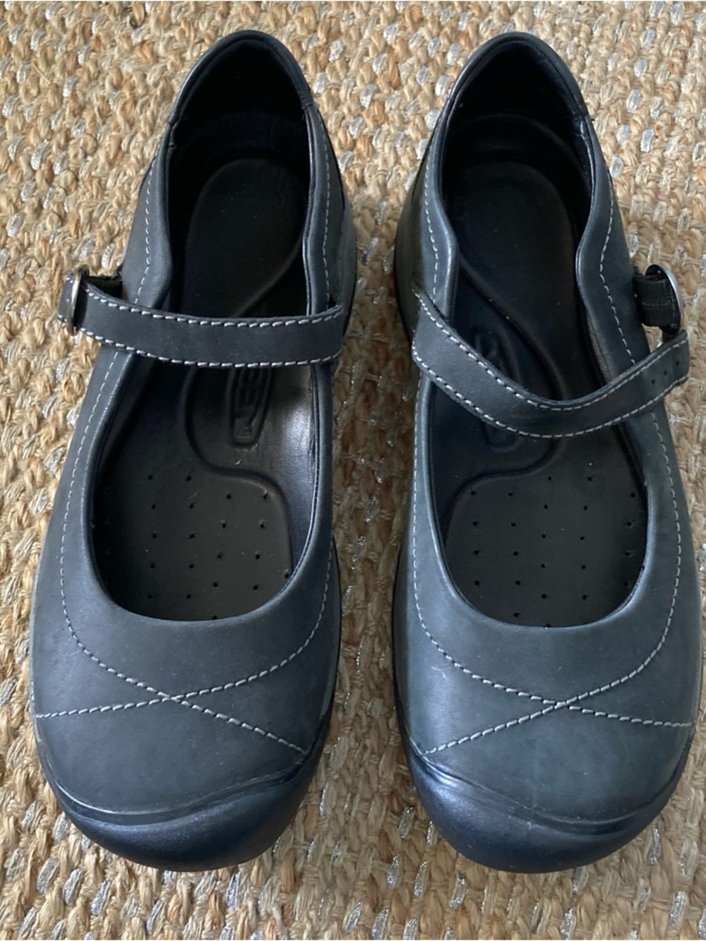 KEEN Women's Presidio II Leather Mary Jane Shoes Black/Steel Grey Size 7 Comfort